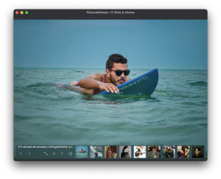 Photos in the image viewer – English